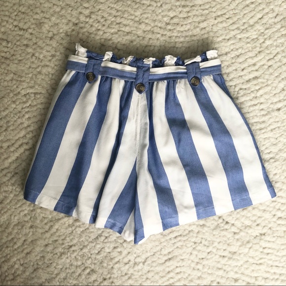 American Eagle Paperbag Shorts - Picture 6 of 8